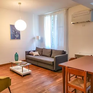 Dorsoduro Apartment Venice
