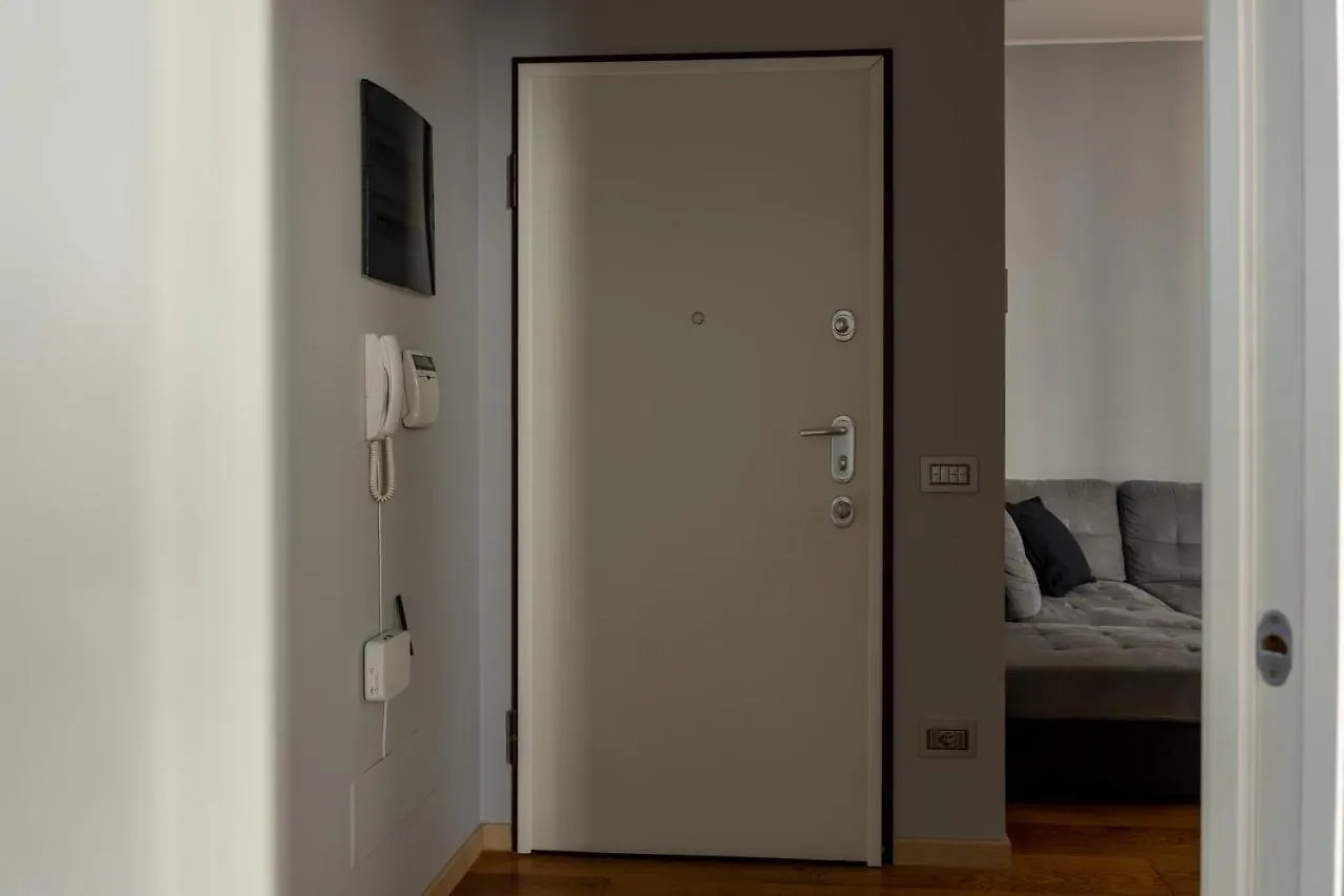 5 Min Duomo Luxury Home In Brera Design District Milano Appartamento
